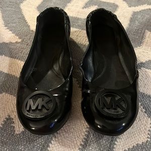 Michael Kors flats